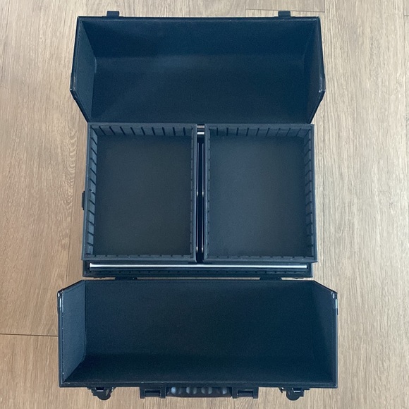 Make Up Artist Traveler - Picture 4 of 10